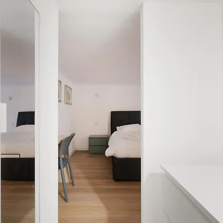 Solari - California - Loft Con Soppalco Apartamento Milão
